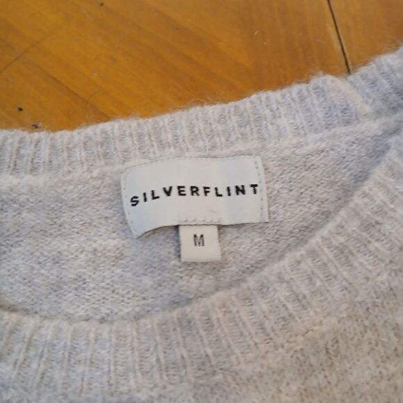 Silverflint Beige Embroidered Floral Boxy Sweater Womens Medium Wool Alpaca - Picture 7 of 8